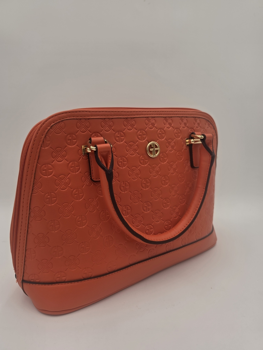 Giani Bernini dome satchel